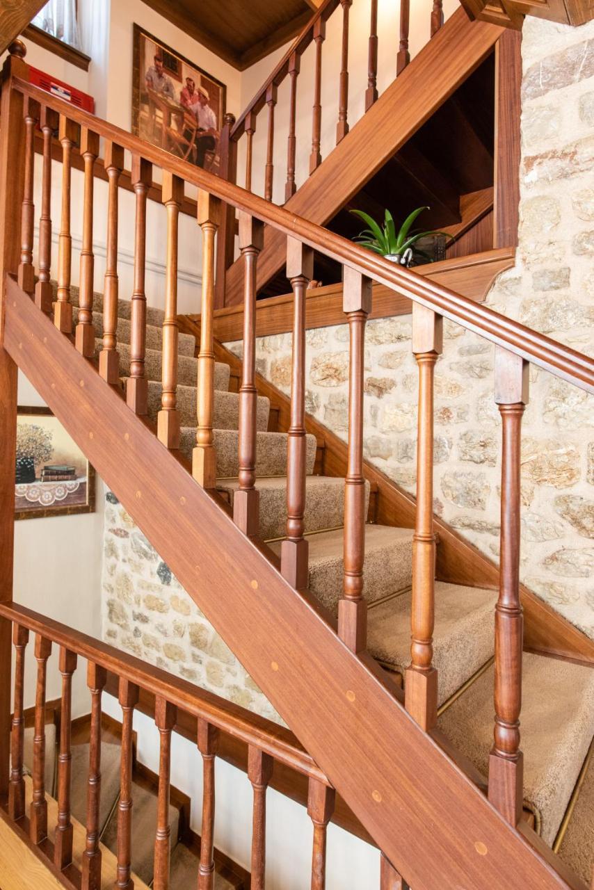 Kaza Guesthouse ديميتسانا المظهر الخارجي الصورة
