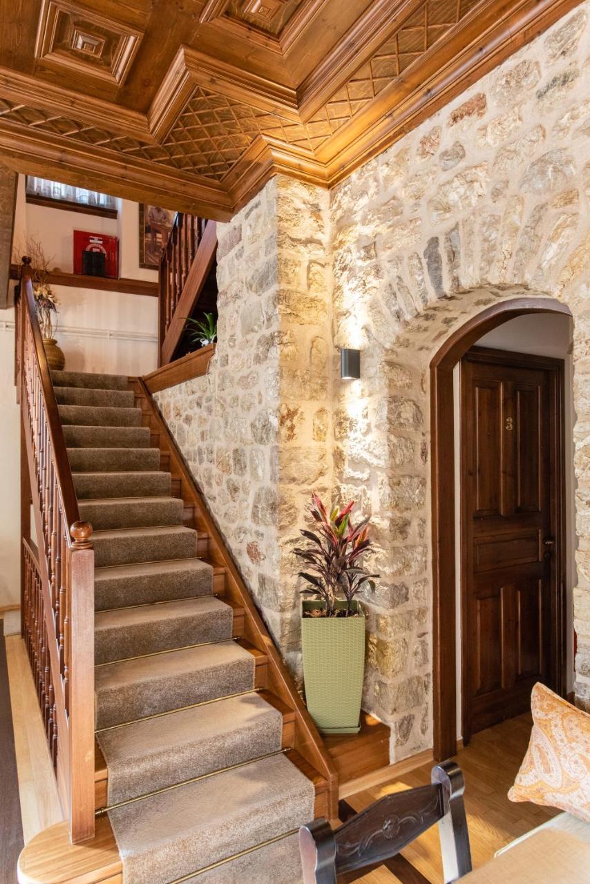 Kaza Guesthouse ديميتسانا المظهر الخارجي الصورة