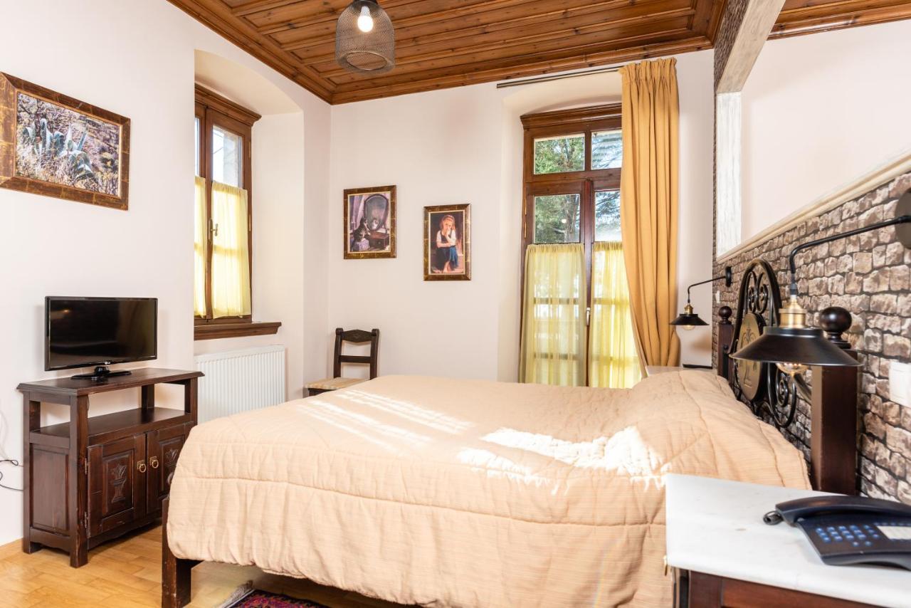 Kaza Guesthouse ديميتسانا المظهر الخارجي الصورة