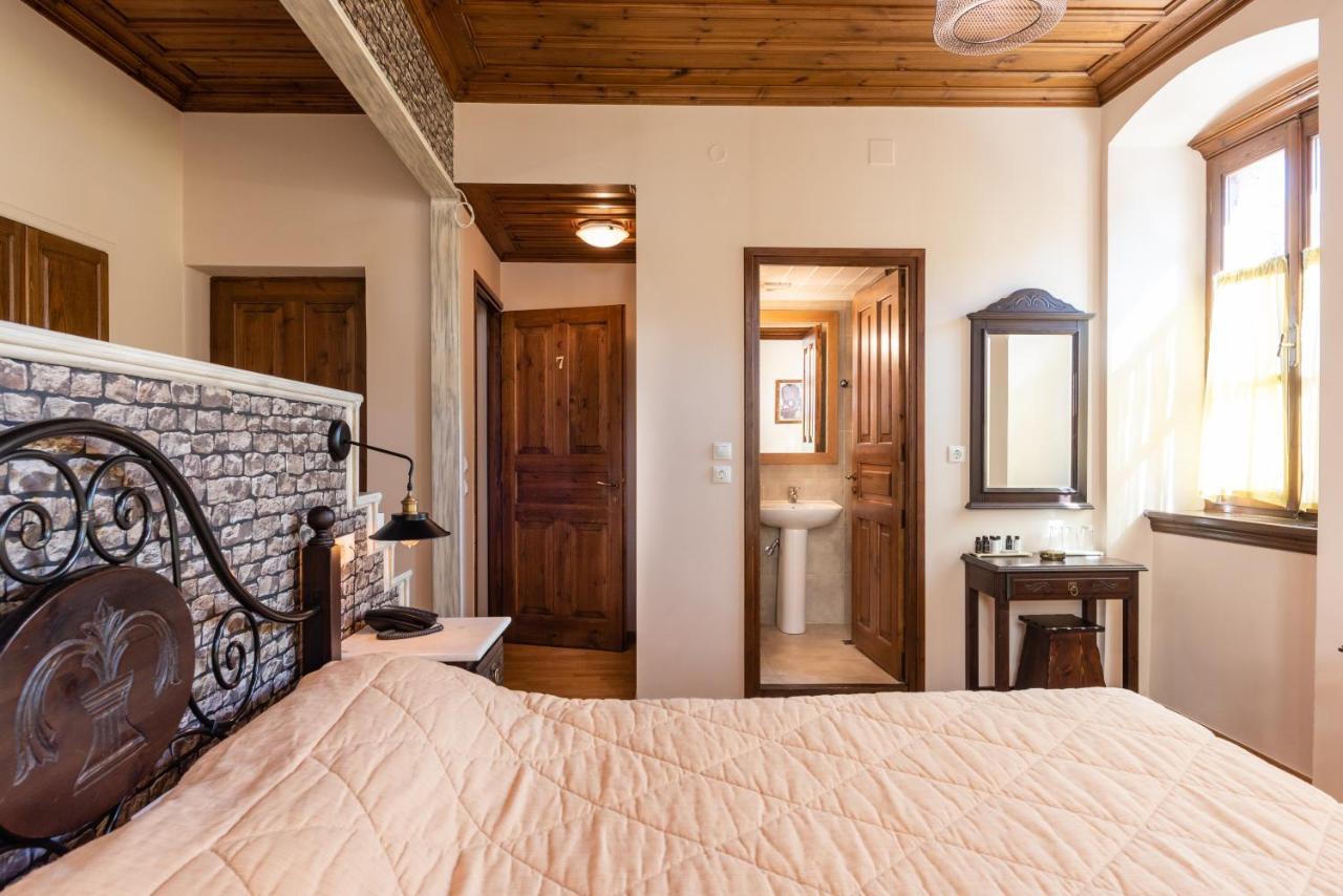 Kaza Guesthouse ديميتسانا المظهر الخارجي الصورة