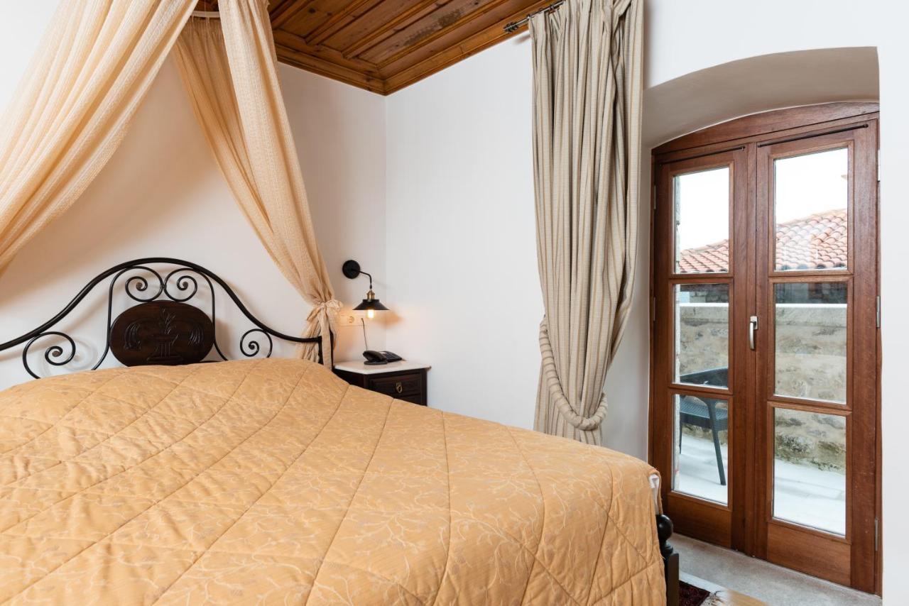Kaza Guesthouse ديميتسانا المظهر الخارجي الصورة
